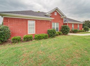 3101 Jackson Creek Dr, Stockbridge, GA 30281