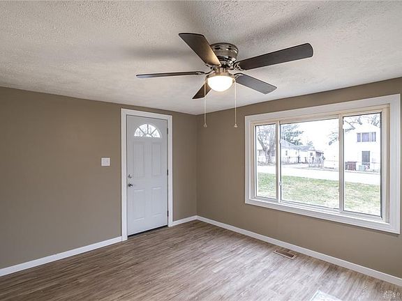 2nd image of 1844 Wilbur Ave