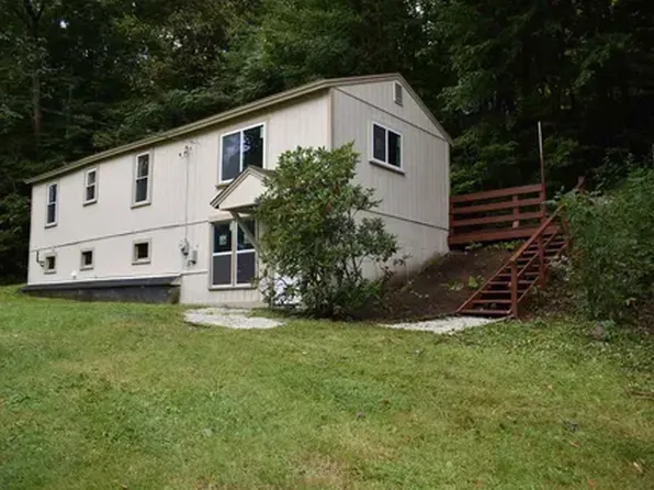 26 Pumping Station Rd, Lebanon, NH 03766