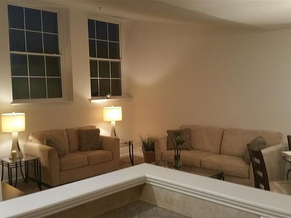 4th image of 107 N School St APT 1F
