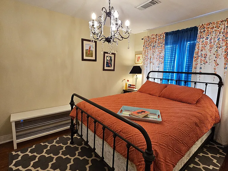 1026 Euclid St #1 — Photo 7