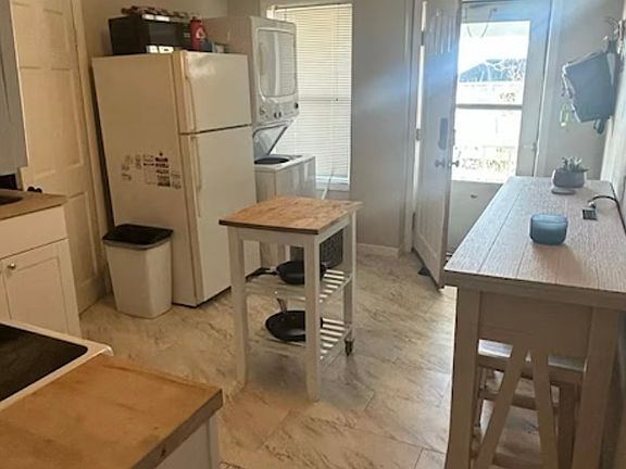 4th image of 67 Kingstown Rd #1