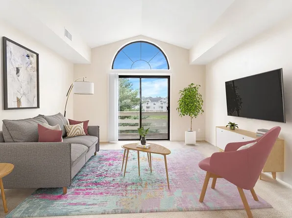 Arbor Lakes Apartments