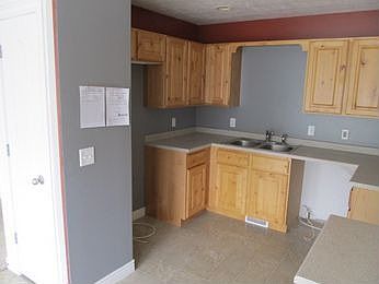 2nd image of 8048 S Lismore Ln