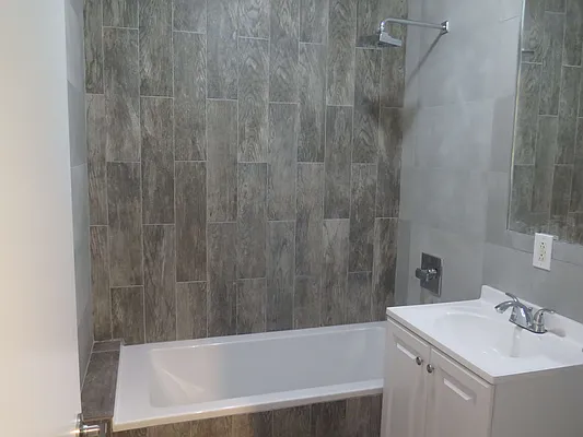 Rented by Spot It Realty LLC | media 49