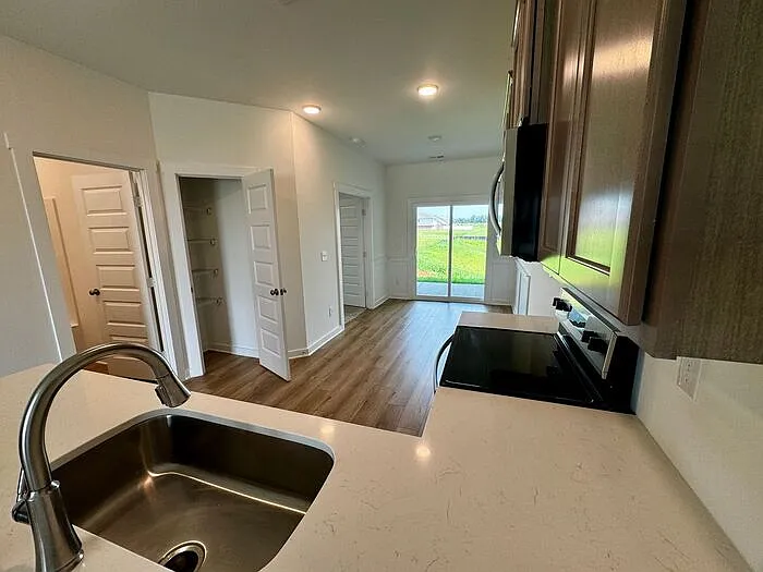 27557 Brisk Dr — Photo 8