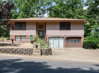 22079 Oak Ridge Dr, Shell Knob, MO 65747