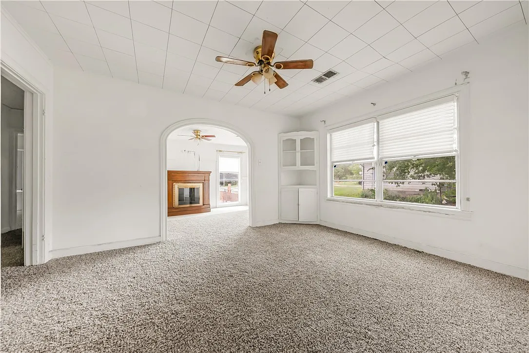 3 bed, 1688 sqft, $1,495 — Photo 2