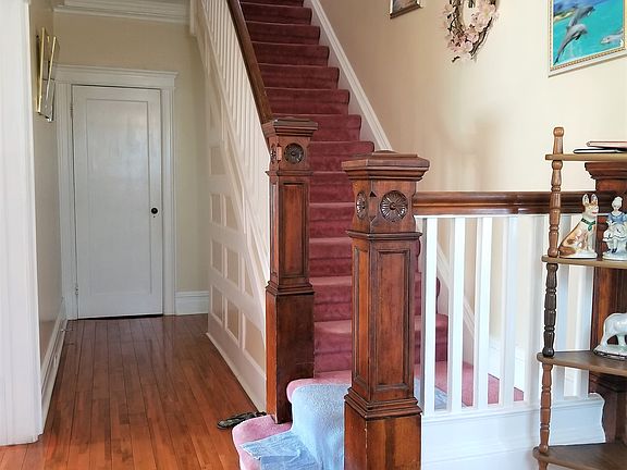 4th image of 8733 167th St