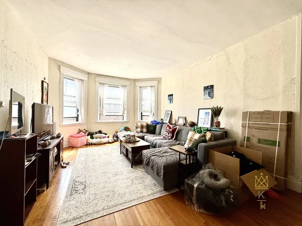 1957 Commonwealth Ave, Boston, MA