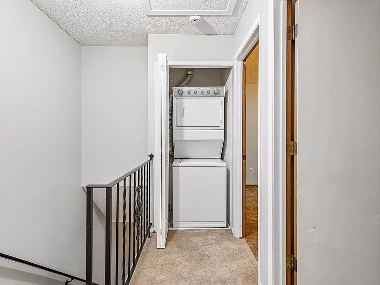 13316 Zenith Ln — Photo 23