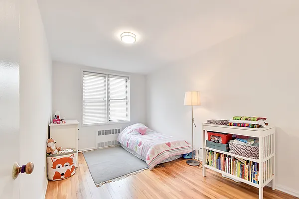 Sold by Oxford Property Group | media 6