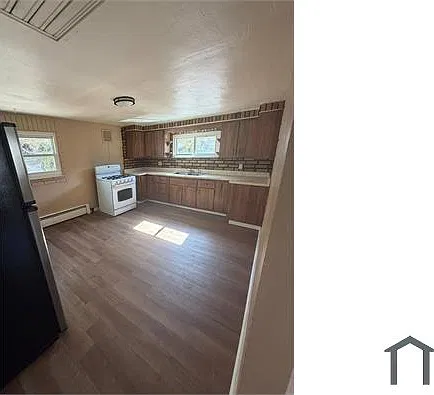 3 bed, 1270 sqft, $1,495 — Photo 2