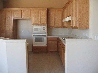 2nd image of 634 Vazquez Ave