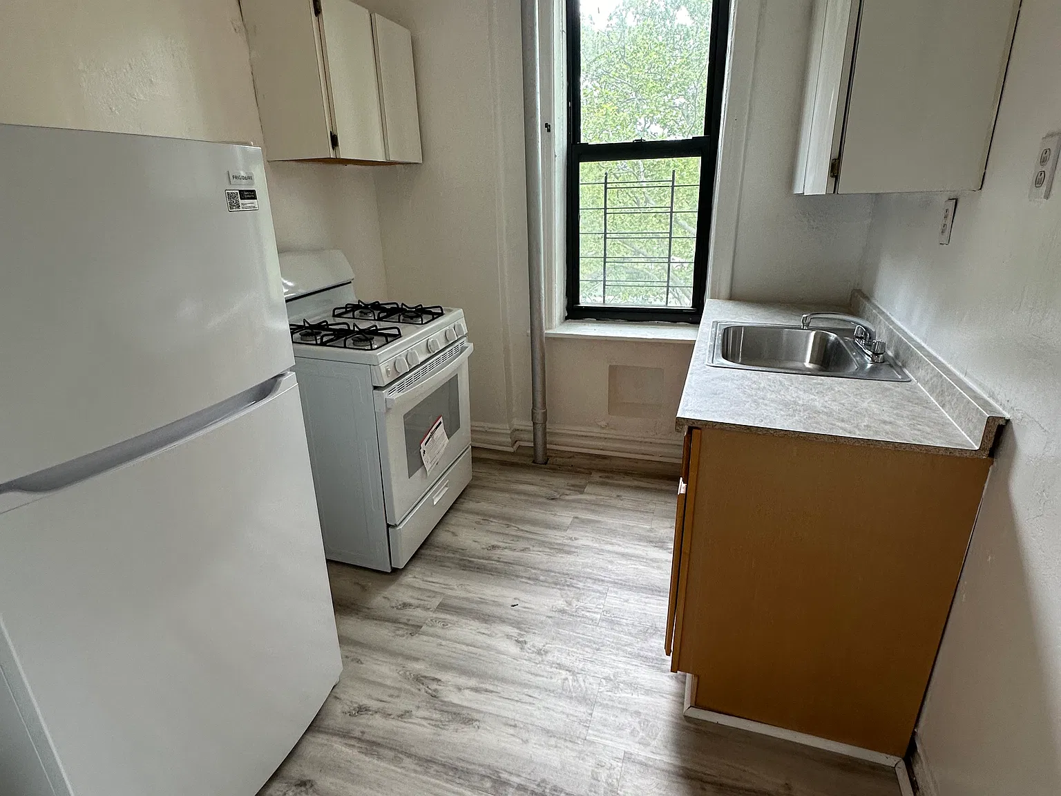 1746 President Street — Photo 2