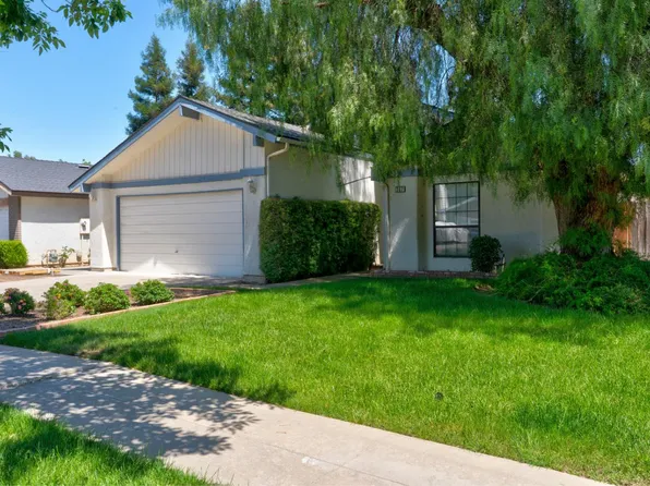 367 W Teague Ave, Fresno, CA 93711