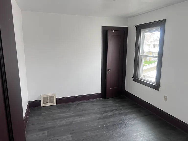 9808 Parkview Ave #2 — Photo 3