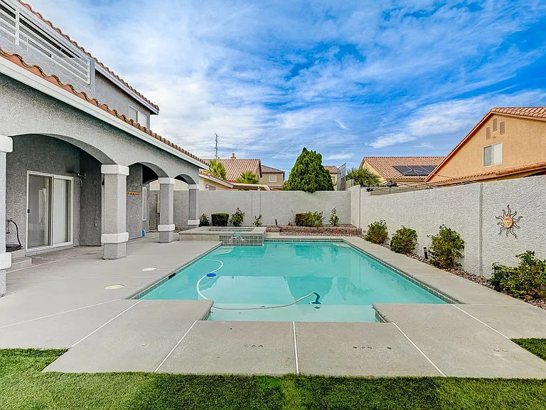 10130 Walhalla Plateau Ct — Photo 53