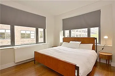 Rented by R New York