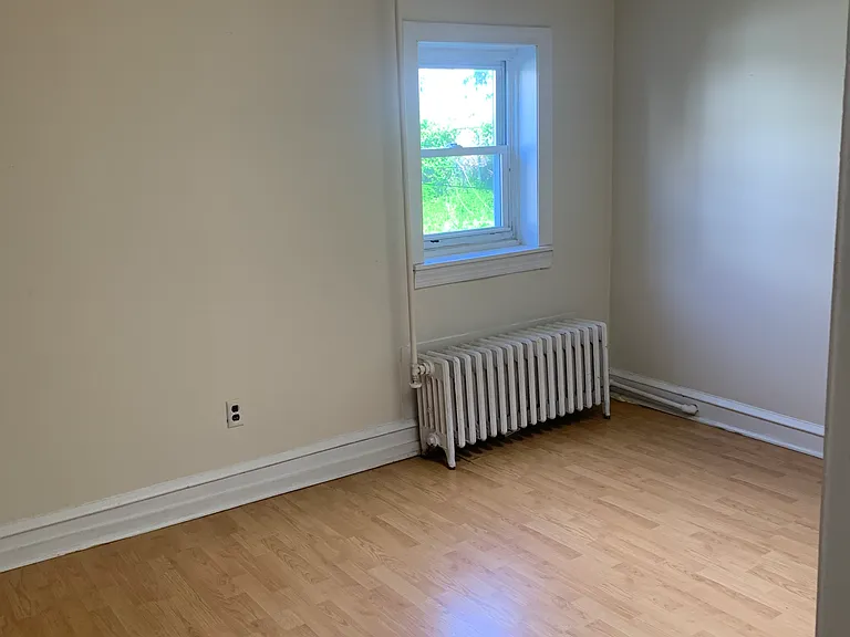 529 Greenwood Ave #1-F — Photo 9