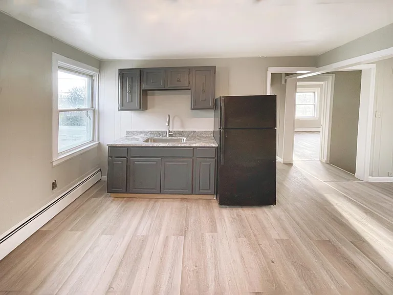 7213 N Point Rd #3 — Photo 11