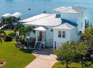 3807 San Carlos Dr, Saint James City, FL 33956