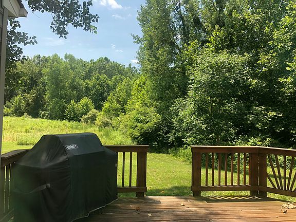 2nd image of 93 Cascade Dr