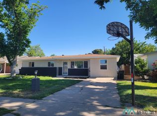 1812 Manzana Rd, Carlsbad, NM 88220