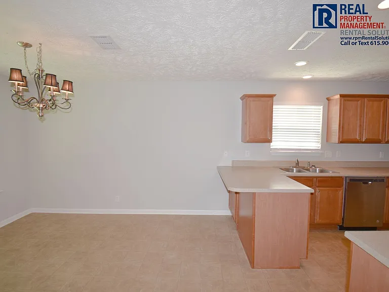 631 Buck Cherry Way — Photo 9