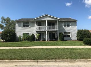 338 Oxford Ct, Holland, MI 49423