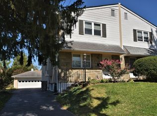 11B Grove Ave, Flourtown, PA 19031