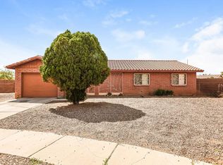 6428 S Buckaroo Loop, Tucson, AZ 85757