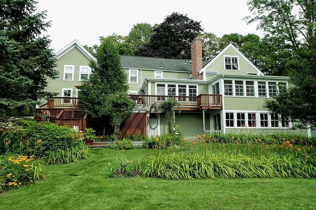 63 Foster St, Littleton, MA 01460 Zillow