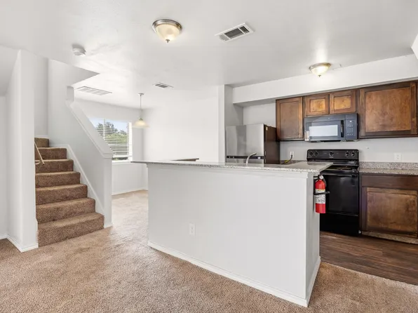 9837 Walnut St APT S203, Dallas, TX 75243