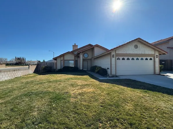 700 Silver Oak Dr, Tehachapi, CA 93561