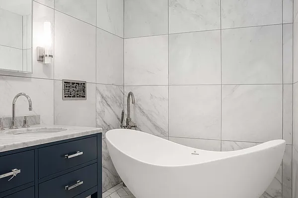 Sold by Douglas Elliman | media 10