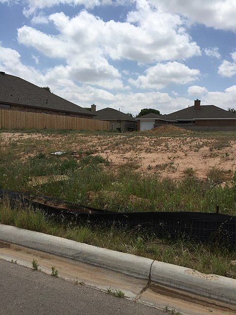 2nd image of 5509 Camino Reale