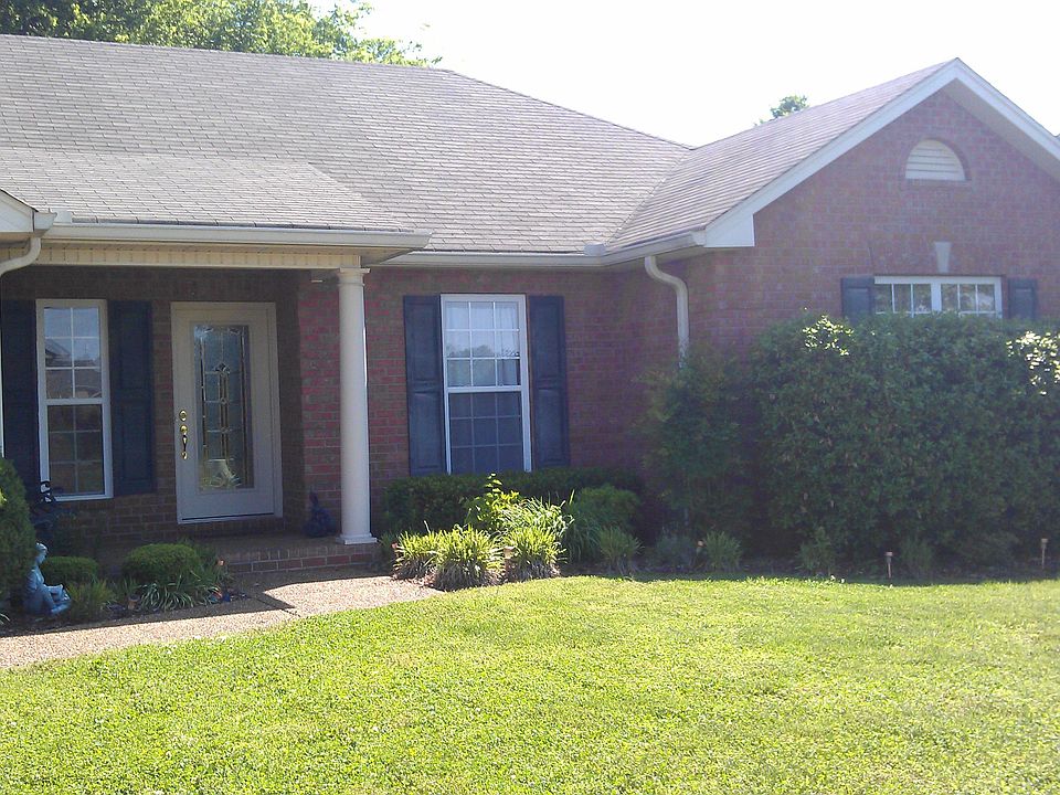1st image of 610 Lilycrest Dr