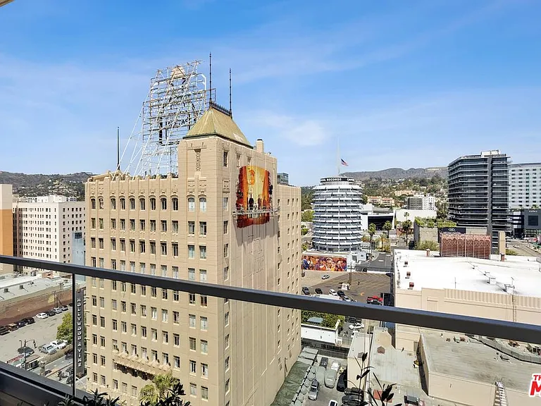 6250 Hollywood Blvd — Photo 7