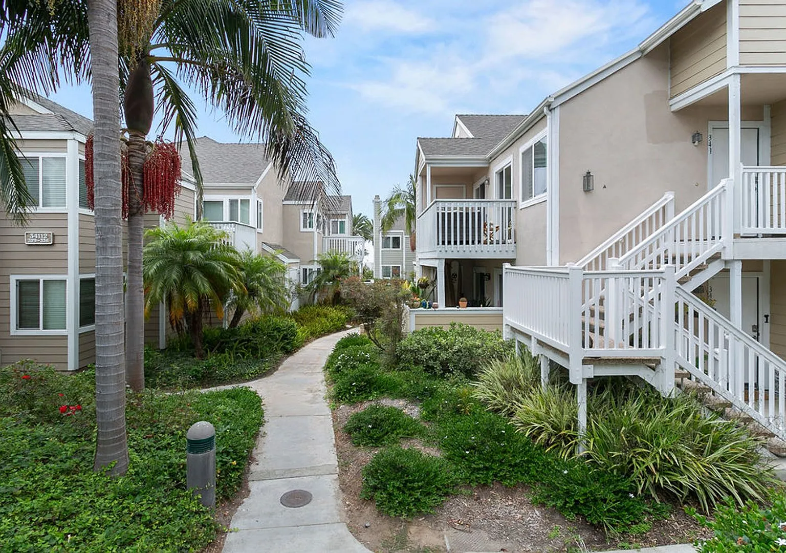 Furnished Ocean View Niguel Terrace Beach Condo! — Photo 4