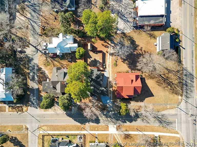 503 W Harnett St — Photo 40