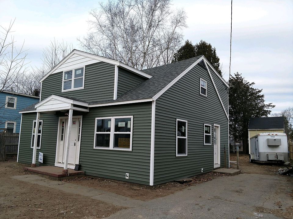 2nd image of 5 Moore Ave