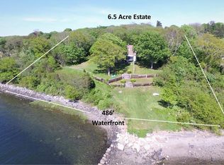 239 Nanaquaket Rd, Tiverton, RI 02878