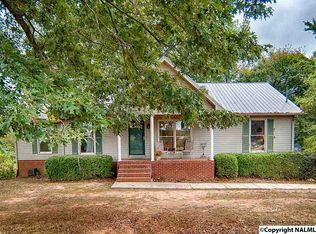 1231 Mulberry Rd, Hazel Green, AL 35750