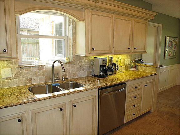 4th image of 20607 Tamarron Dr