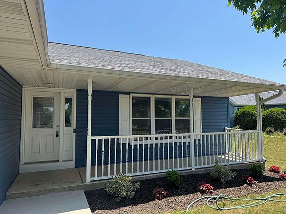 2nd image of 2259 Dupont Dr