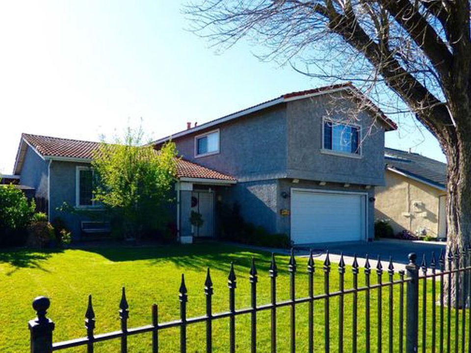 1st image of 8229 Bluefield Dr