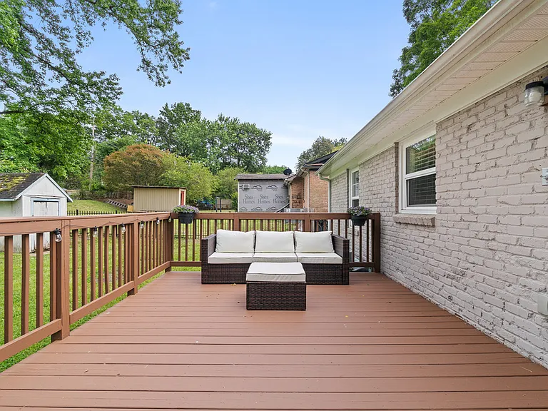 1825 Windham Pl — Photo 46