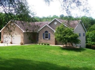2200 E Preston Dr, Richland Center, WI 53581
