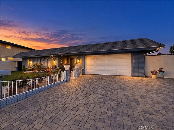2nd image of 8131 Wenlock Cir